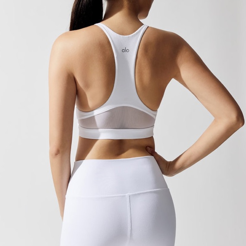 ALO Yoga Glance Bra - Picture 4 of 5